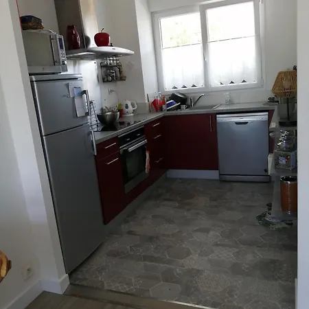 Oceanic Apartment